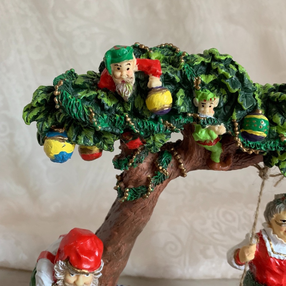 Cedar Creek Santa Mr. and Mrs. Claus Swinging Christmas Figurine Elves Toys - Picture 3 of 6